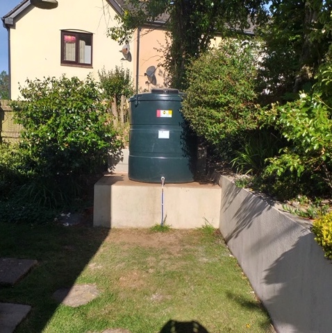 New oil tank installed and site left nice and tidy